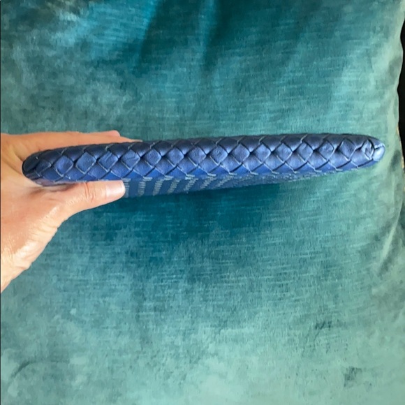 Bottega Veneta iPad woven leather iPad case-AUTHENTIC! - Picture 6 of 8